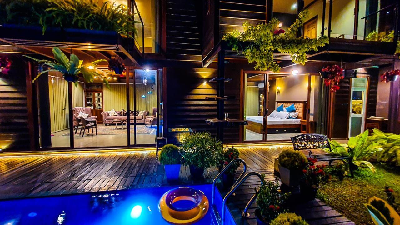 Penton45 - Luxury Penthouse Apartment Negombo Exterior photo